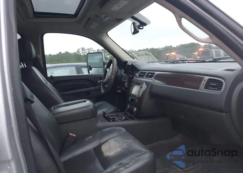 2012 GMC Yukon Denali из США, поврежденный, VIN 1GKS2EEF3CR143915